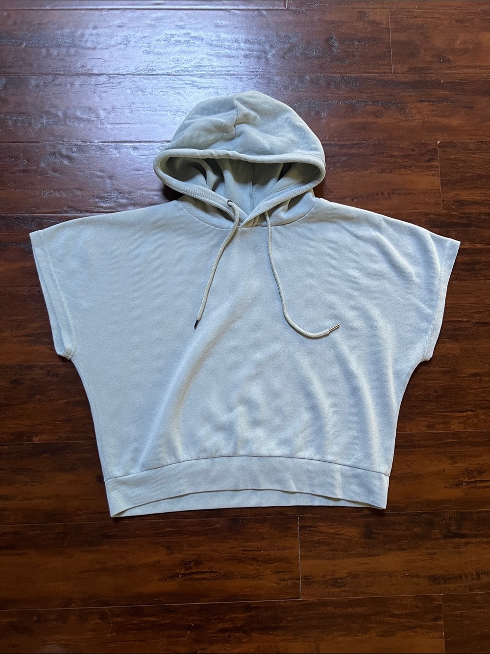 Relaxed Hooded Short-Sleeve Pullover - Light Sage Size Medium